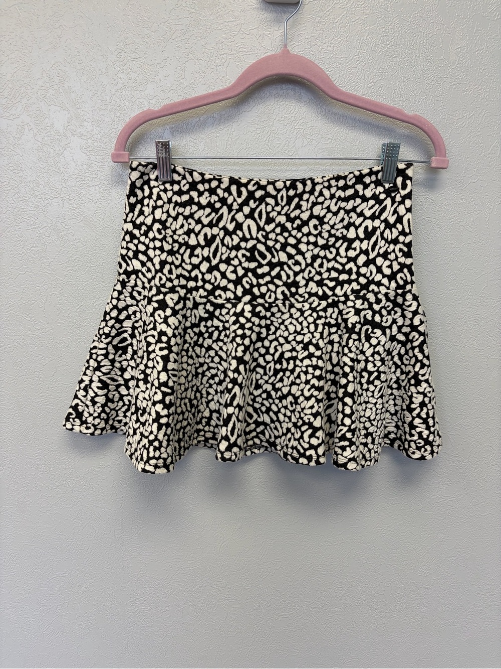 GUESS Y2K Black & White Animal Print Skater Mini Skirt